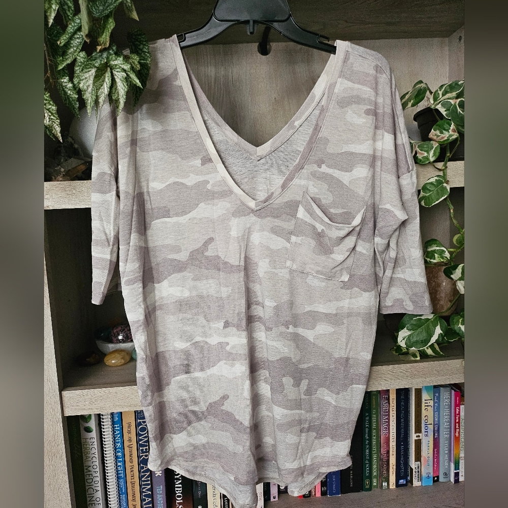 Express camo top